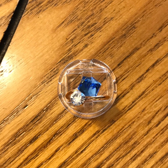 🎁 Unique fashion ring with stone and CZ - Picture 4 of 5